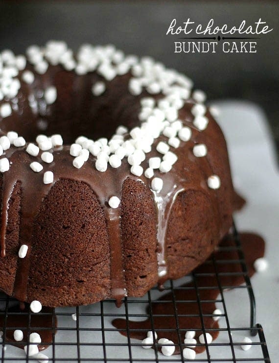 Hot Chocolate Bundt Cake | Cookies and Cups