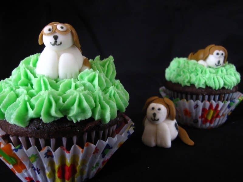 beagle cupcakes