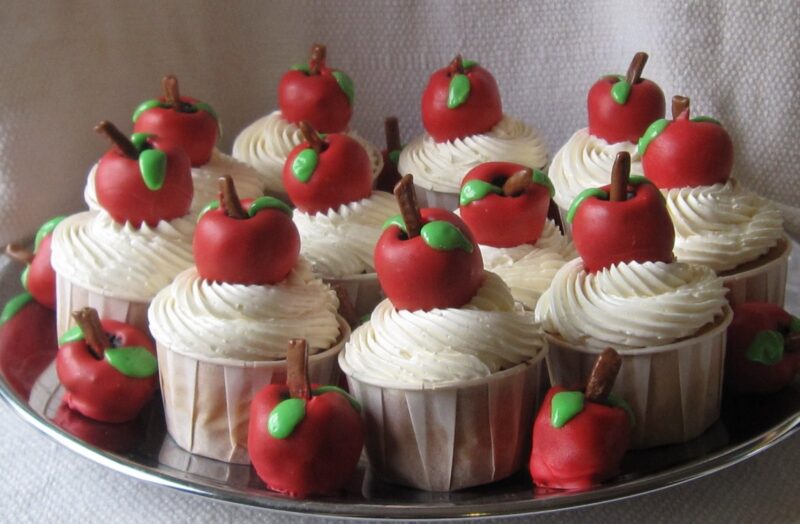 teacher appreciation cupcakes