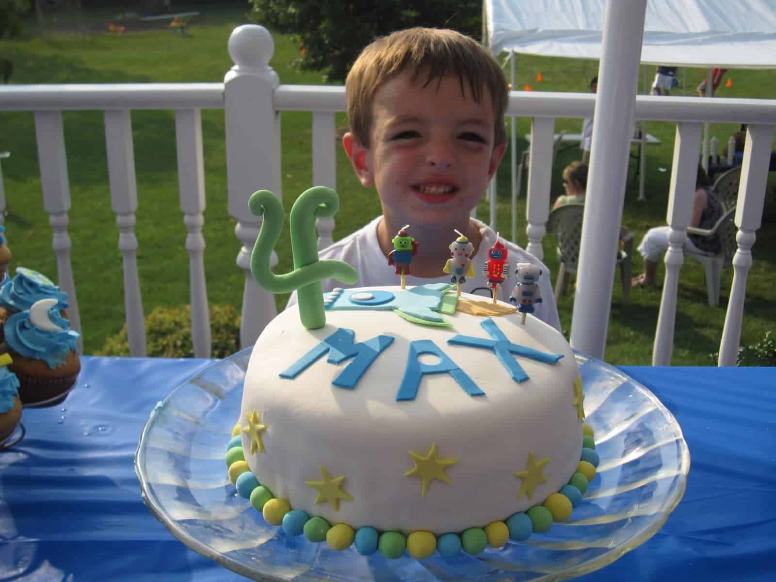 Astronaut & Space Themed Cake with Decorative Fondant