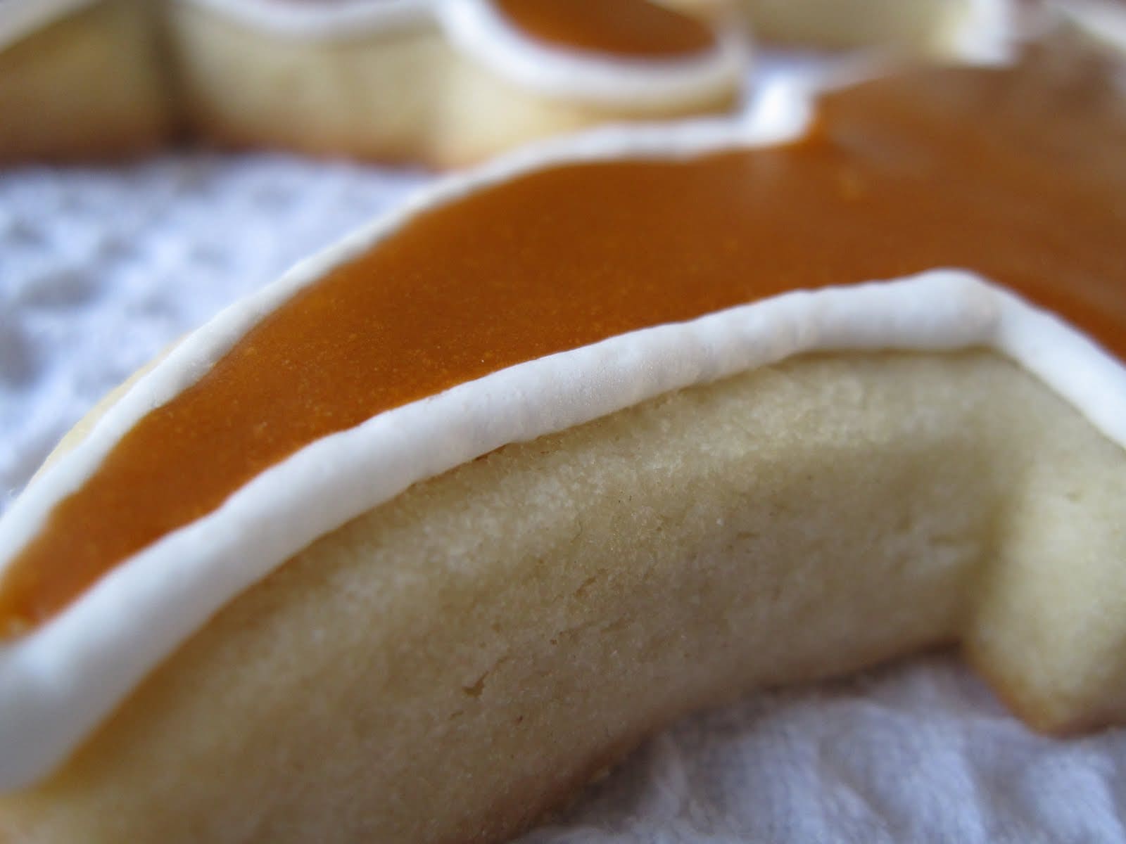 Close-up of a Texas Longhorn frosted cookie