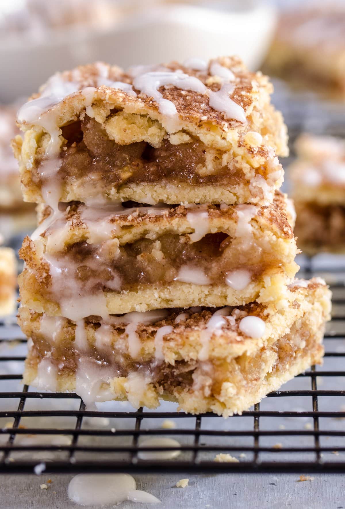 Cinnamon sugar pastry bars on a cooling rack.