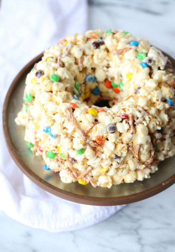 popcorn cake