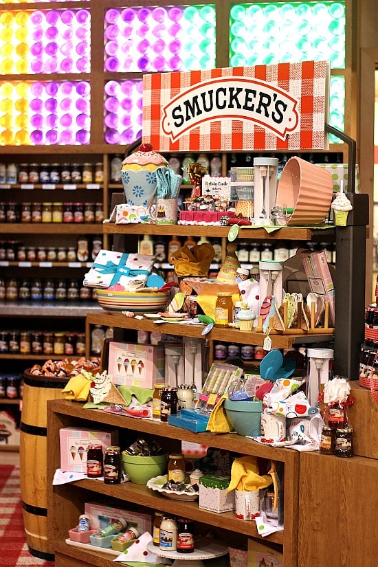 Shown here is the adorable Smucker's store I was able to visit on my trip.