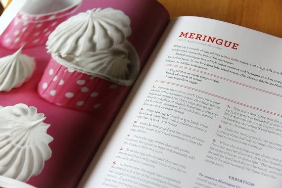 Meringues recipe in a cookbook