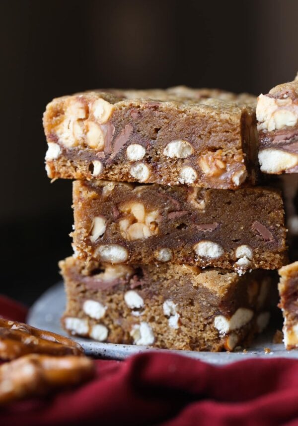Pretzel Bottom Snickers Blondies | Sweet & Salty Dessert Bars Recipe
