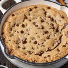 Skillet Chocolate Chip Cookie-image