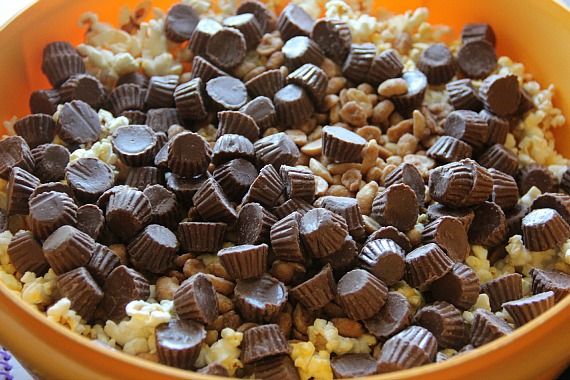 Peanut butter cup popcorn in a bowl