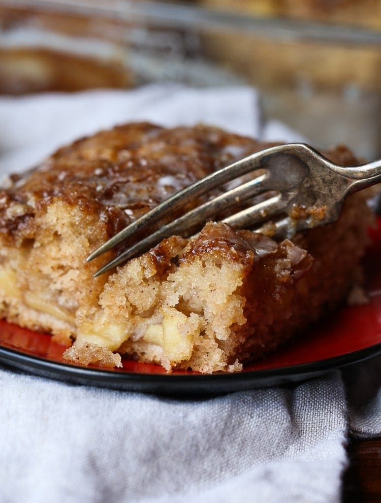 Apple Fritter Cake Easy Apple Cake Recipe Cookies and Cups