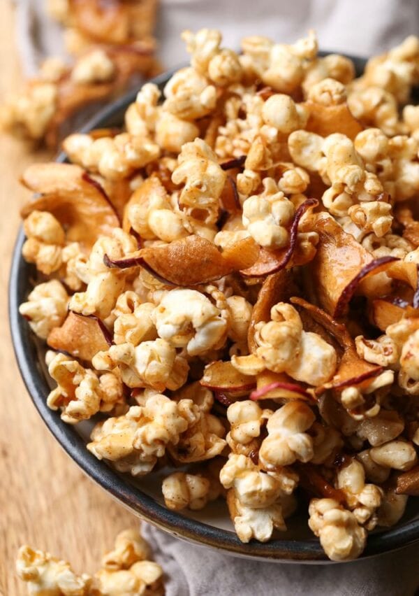 caramel apple popcorn