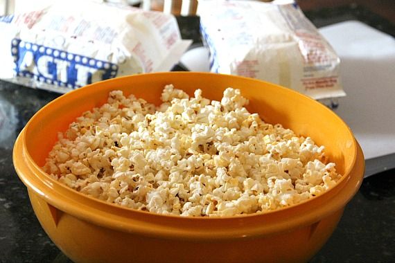 A bowl of popcorn