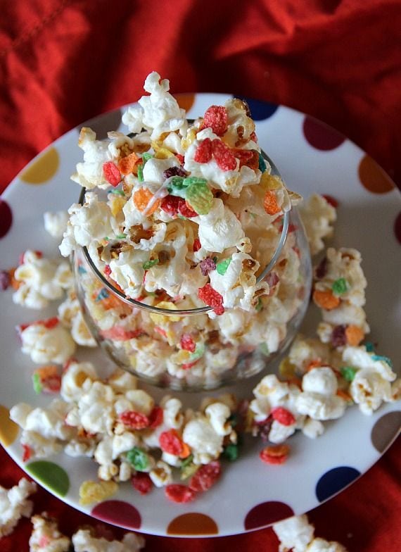 A bowl of Fruity Pebbles kettle corn