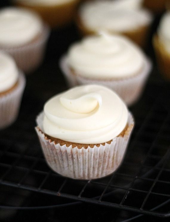 Pumpkin cupcakes with cream cheese frosting