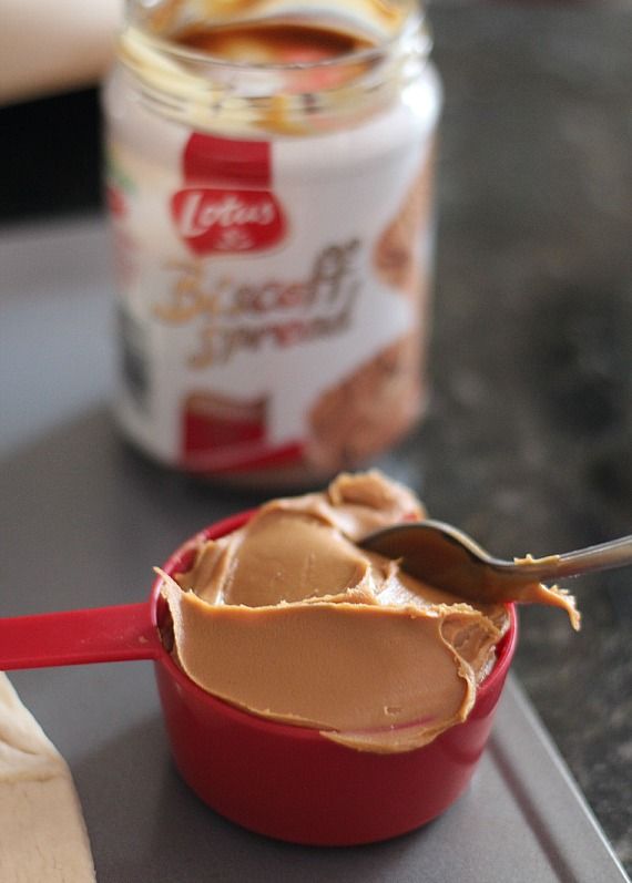 Biscoff Spread in a measuring cup