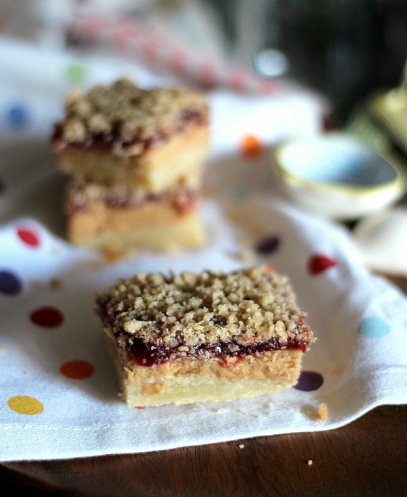 Peanut Butter and Jelly Cookie Bars Recipe | Cookies & Cups