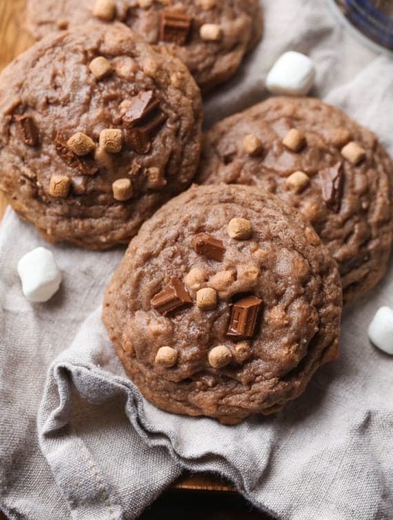 Hot Chocolate Cookies with milk chocolate and marshmallows