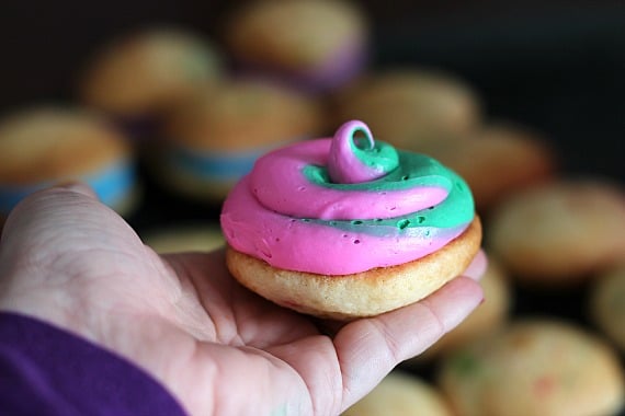 Funfetti Whoopie Pies | Cookies and Cups