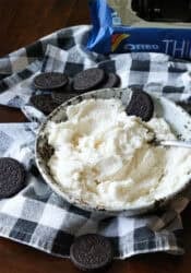 Oreo Cookie Filling in a ceramic bowl