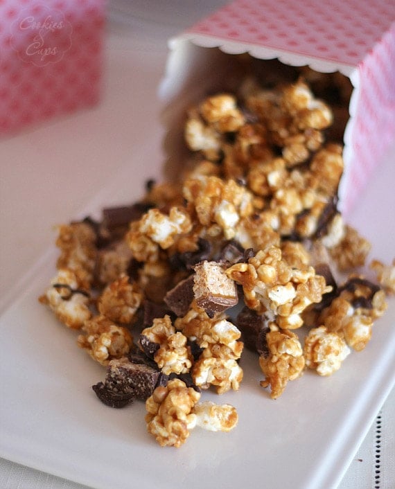 Whatchamacallit Popcorn | Cookies and Cups