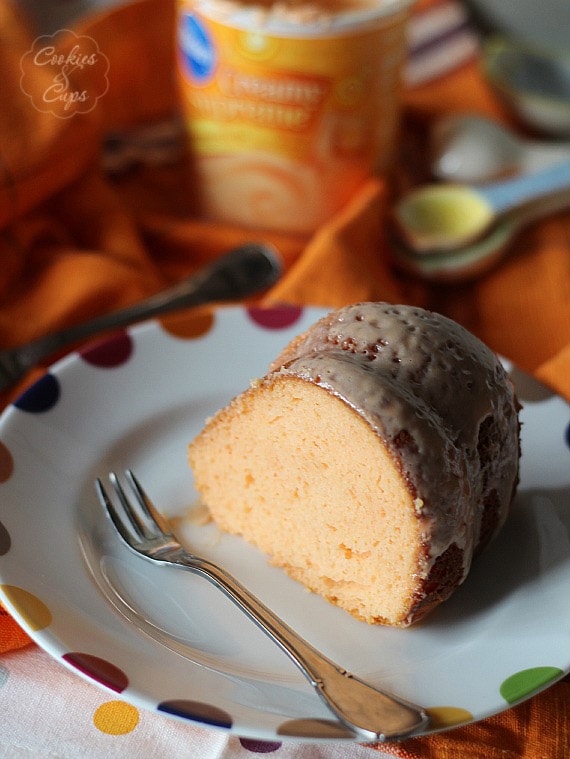 Orangesicle Bundt Cake | Cookies and Cups