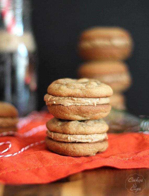 Root Beer Cookie Sandwiches | Cookies and Cups