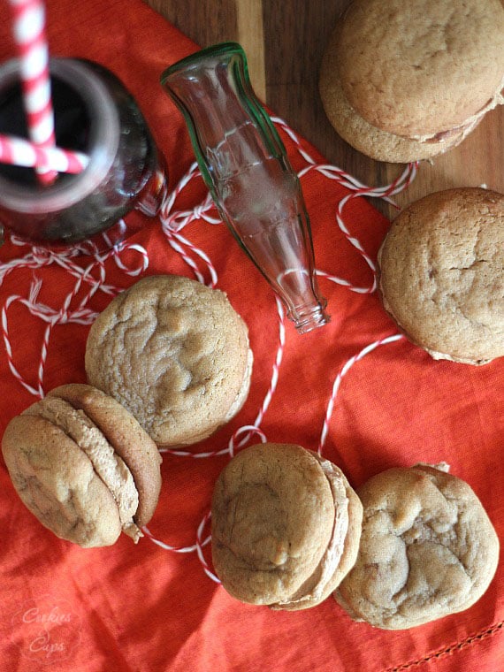 Root Beer Cookie Sandwiches | Cookies and Cups