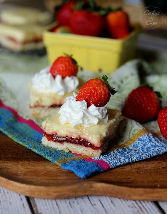 Strawberry Lemon Cheesecake Bars with Shortbread Crust | Cookies and Cups