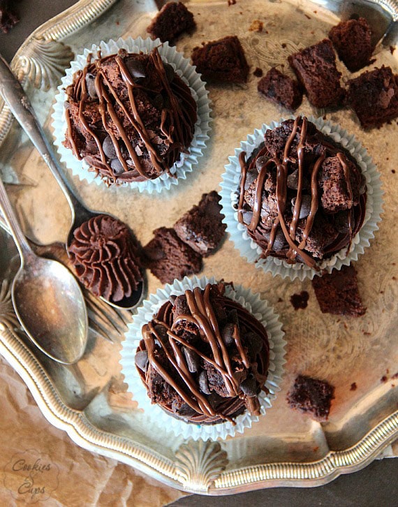 Image of Blackout Cupcakes on a Serving Tray