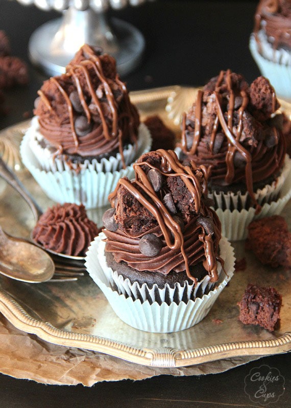 Image of Three Blackout Cupcakes