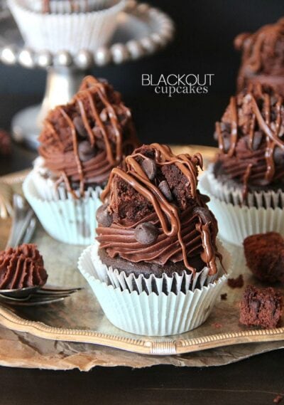 blackout cupcakes