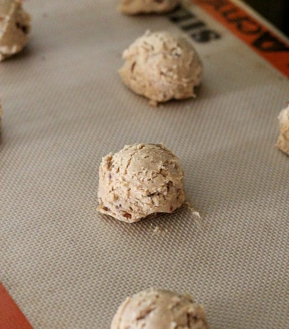 Sticky Toffee Pudding Cookies