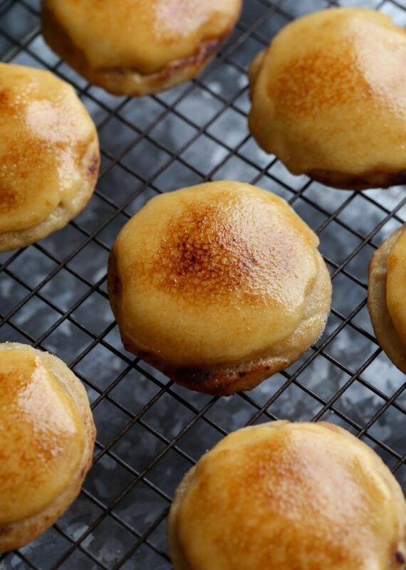 Creme Brulee Cookies with crunchy sugary topping