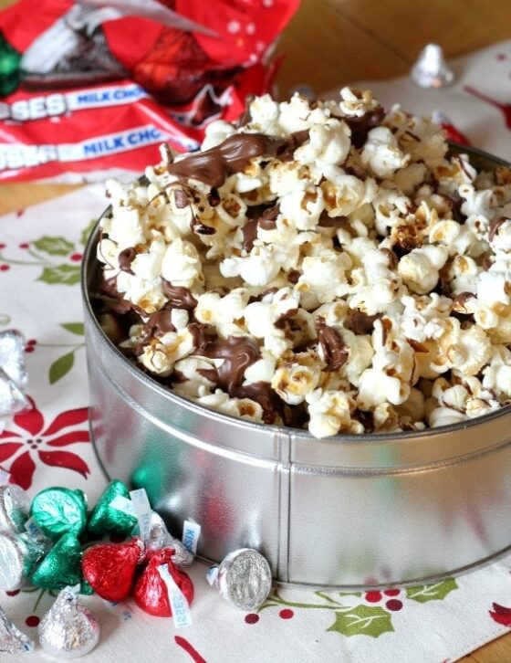 Chocolate Drizzled Kettle Corn - Cookies and Cups