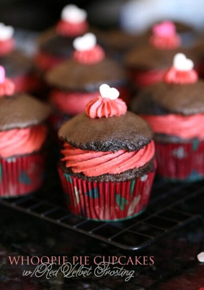 whoopie pie cupcakes with red velvet frosting