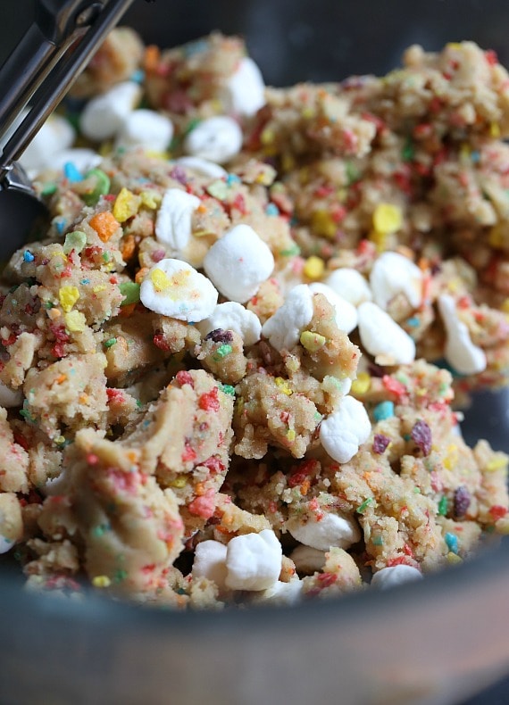 Fruity Pebble Marshmallow Cookies ~ So gooey and sweet!