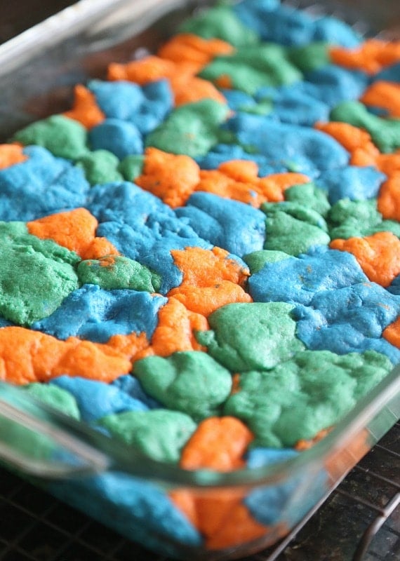 Funfetti Tye Dyed Cookie Bars...simple cookie bars that are made with cake mix!