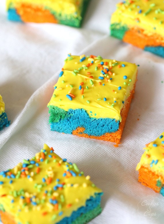 Funfetti Tye Dyed Cookie Bars...simple cookie bars that are made with cake mix!