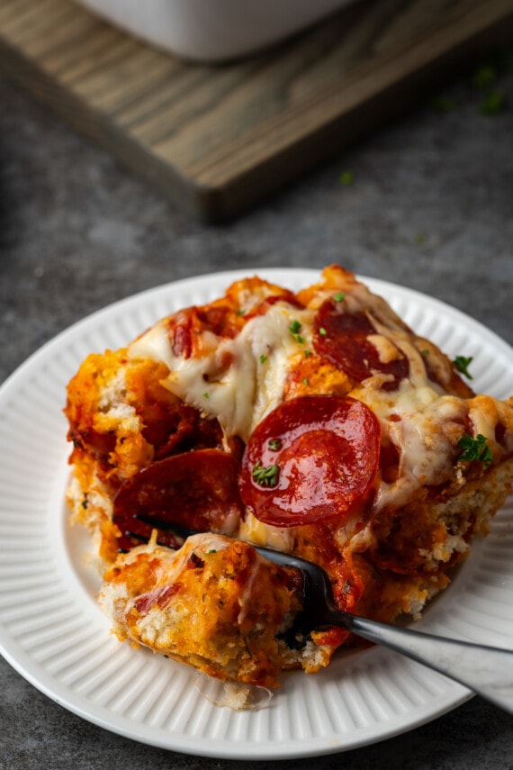 Pizza Casserole | Cookies and Cups