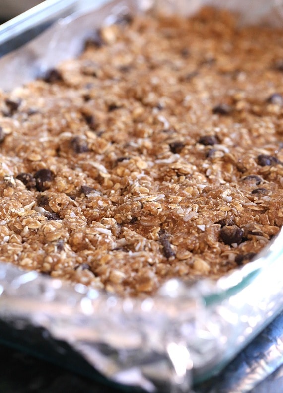 Yummy Chocolate Chip Oat Bars!