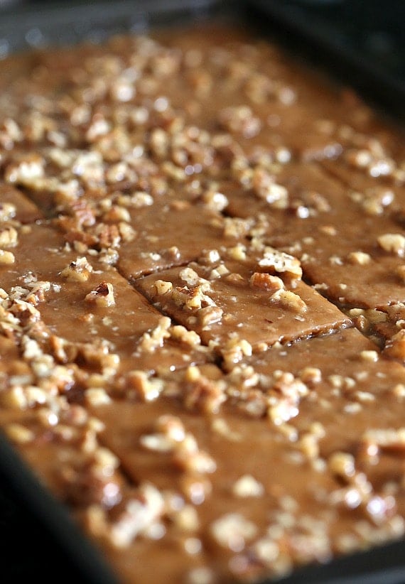 Praline Crack Cooling