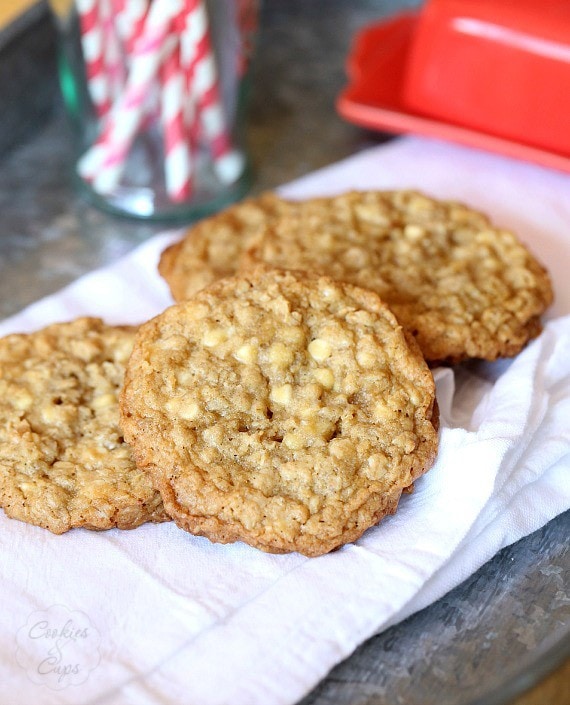 Image of Crispy, Chewy Oatmeal Cookies