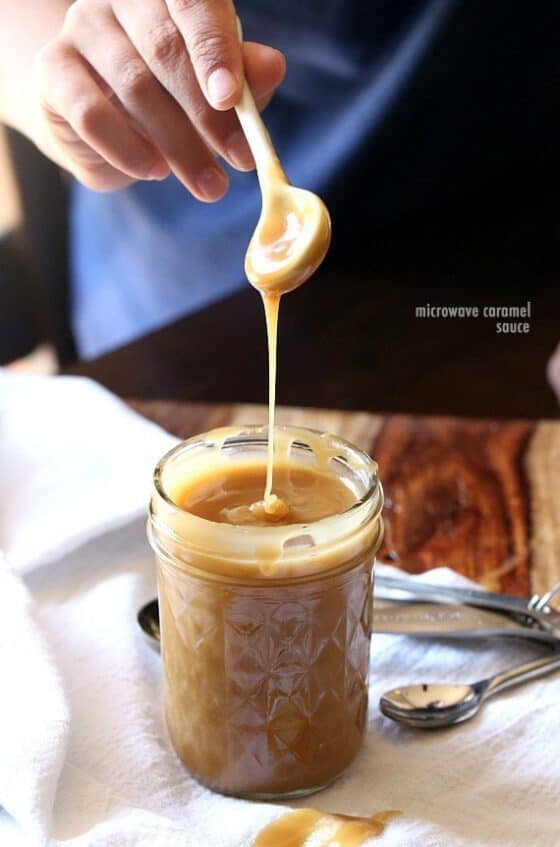 Quick and Easy Caramel Sauce in the Microwave Cookies and Cups