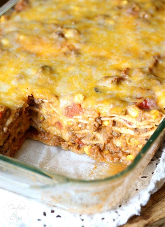 Burrito Lasagana is a great eeryday dinner that will feed a crowd!