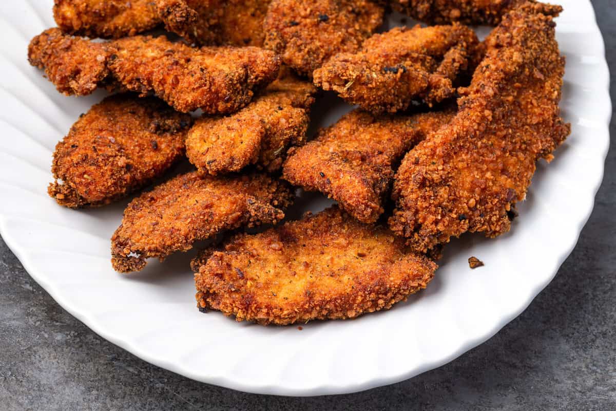 Easy Crispy Chicken Tenders (3 Ingredients!) | Cookies & Cups