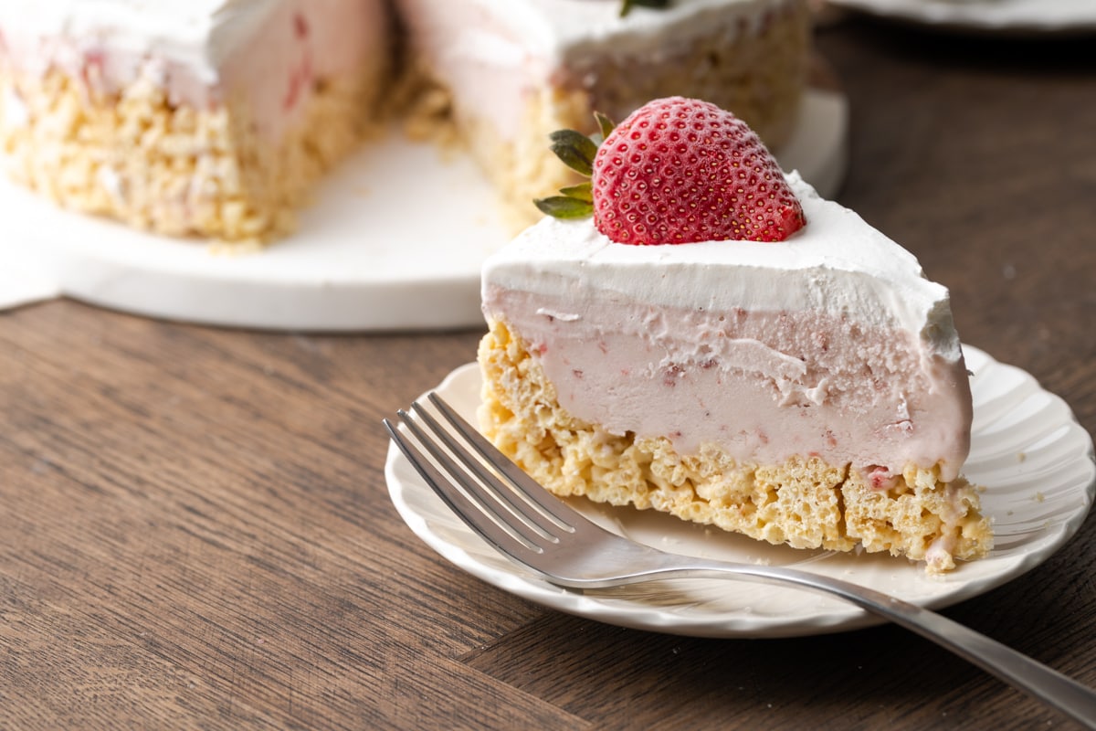 Krispie Treat Ice Cream Pie Cookies and Cups