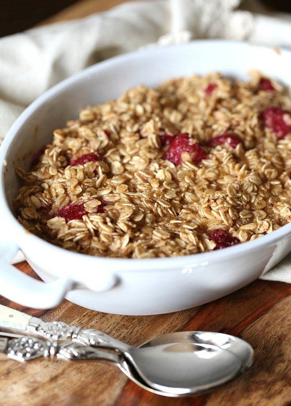 Baked Raspberry Oatmeal.. LOVE this warm, cozy breakfast!