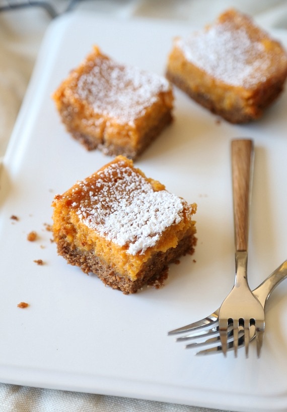 Pumpkin Gooey Butter Cake.. super easy and even better than pumpkin pie!!