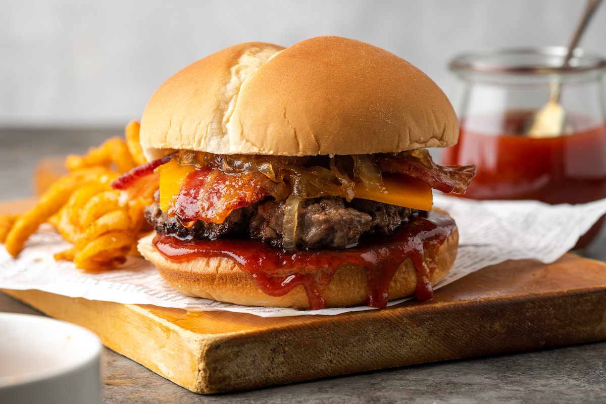 BBQ & Bacon Brisket Burger with Candied Bacon