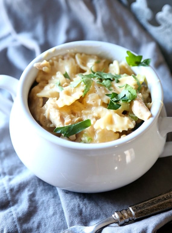 Cheesy Chicken and Bow Tie Pasta...a simple totally yummy weeknight dinner!