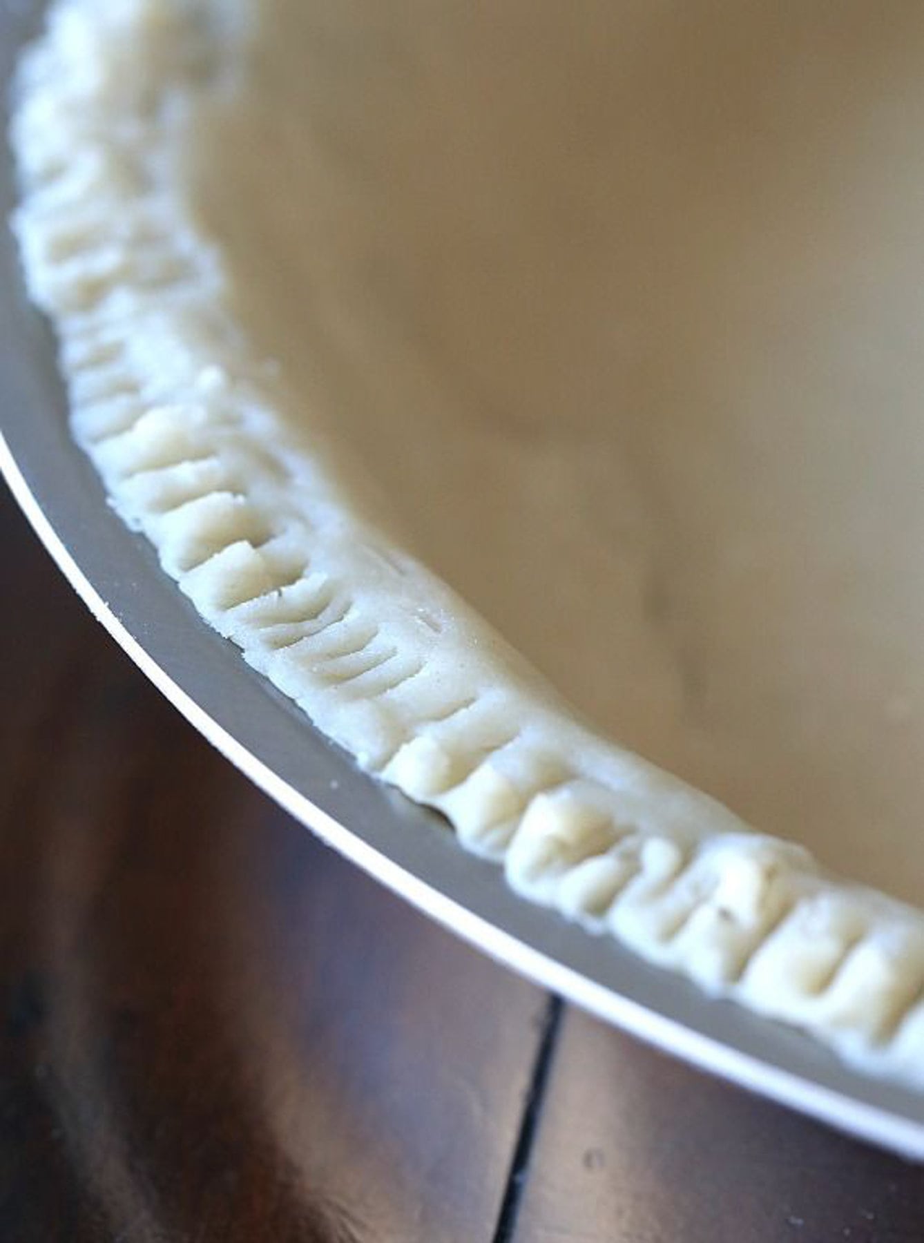 Pie crust with a forked edge